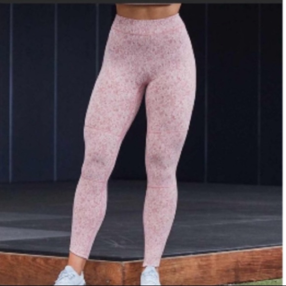 Gymshark Fleur leggings